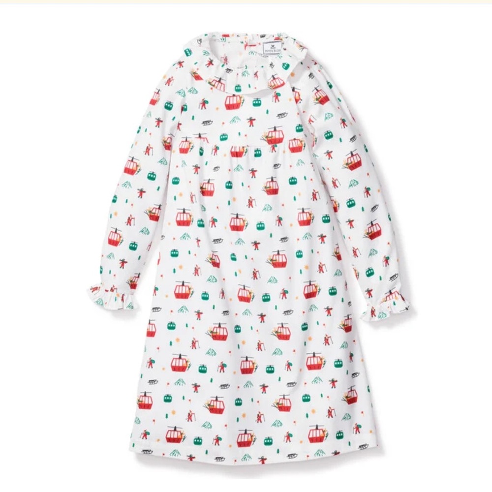 Petite Plume girls Holiday at the Chalet Scarlett nightgown size 5 like new